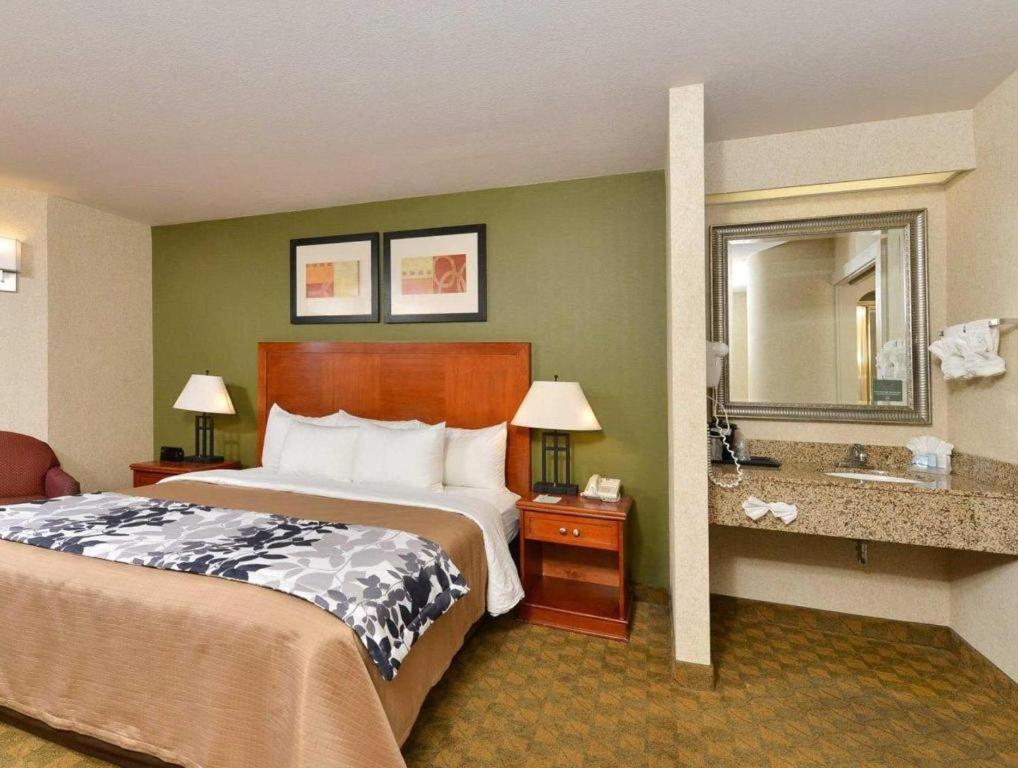 Sleep Inn Airport Phoenix Exterior photo